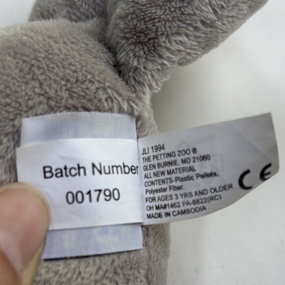 The Petting Zoo Grey Manatee Plush Stuffed Animal Ocean Mammal Toy 2011 9 in. - Picture 12 of 12